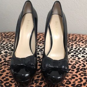 Enzo Angiolini patent black heels